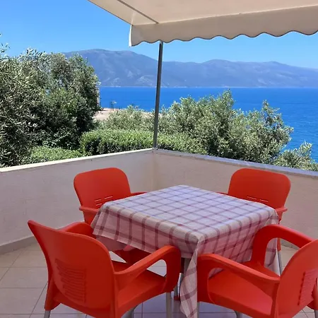 Holiday home Endry *